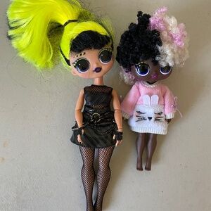 2 LOl Surprise OMG Fashion Dolls.